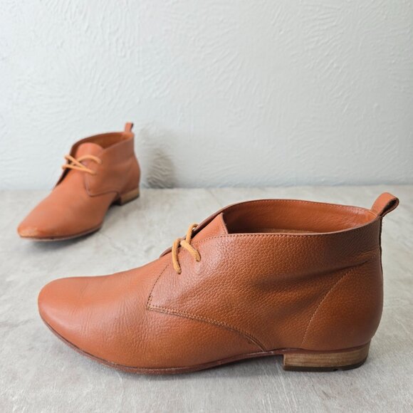 Cole Haan Chukka Boots 8 Brown Leather Cottage Lagenlook Lace Up Ankle Booties - Picture 1 of 11